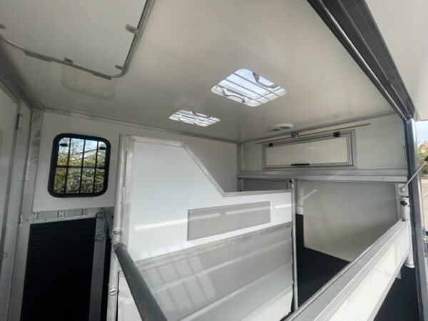 Renault Master 2 chevaux  manuelle 165 ch – Image 7